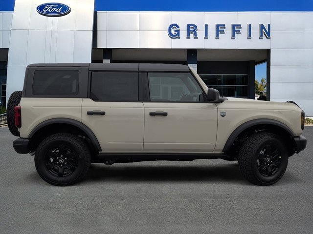 New 2025 Ford Bronco Big Bend w/ Black Diamond Package image 3