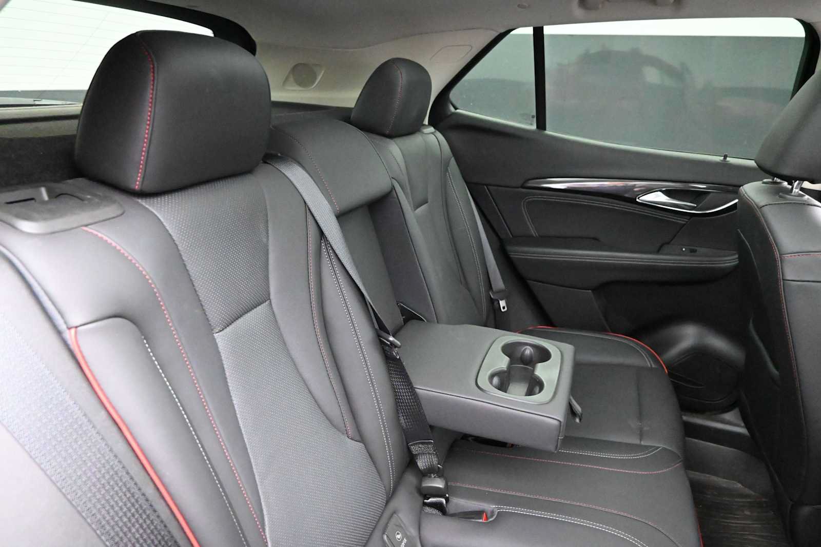 Used 2022 Buick Envision Essence w/ Sport Touring Package AWD/4WD image 26