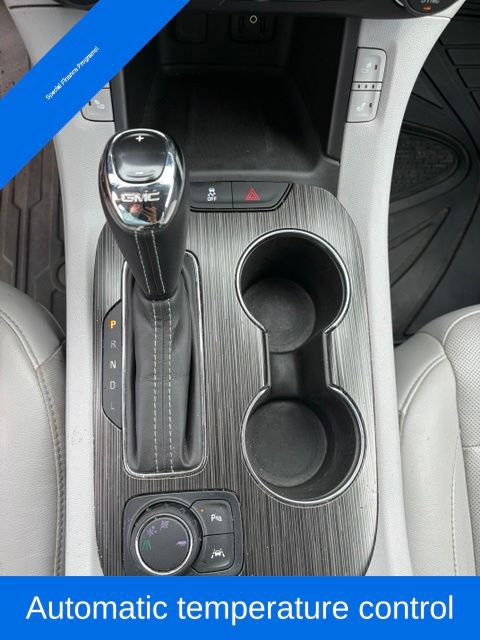 Used 2018 GMC Acadia SLT w/ LPO, Floor Liner Package FWD image 22