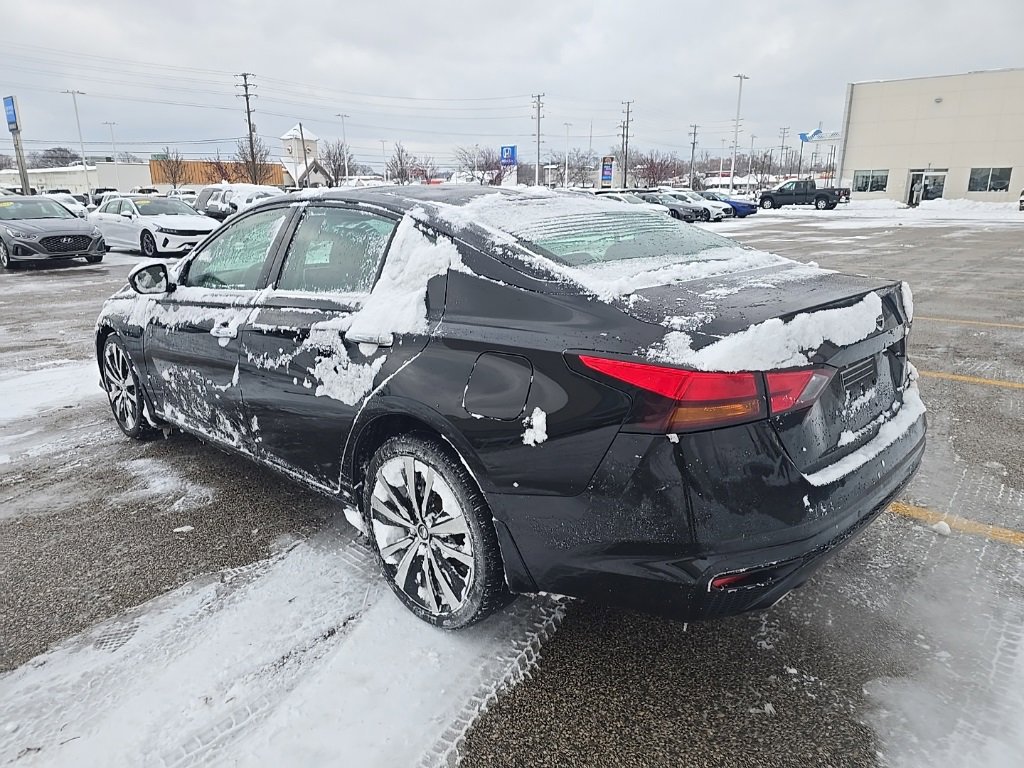 Used 2019 Nissan Altima 2.5 Platinum image 4