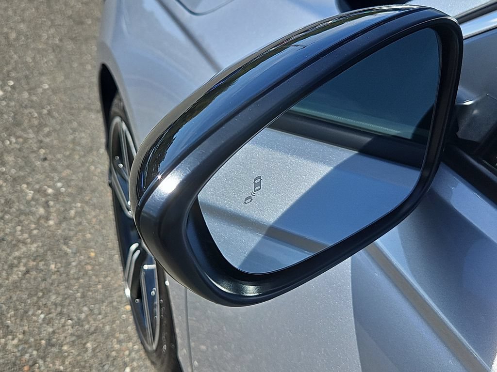 Used 2025 Honda Accord Sport image 21