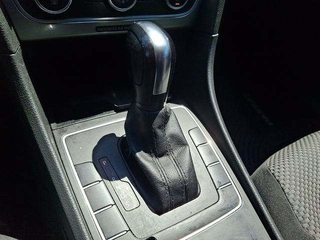 Used 2012 Volkswagen Passat 2.5 S FWD image 14