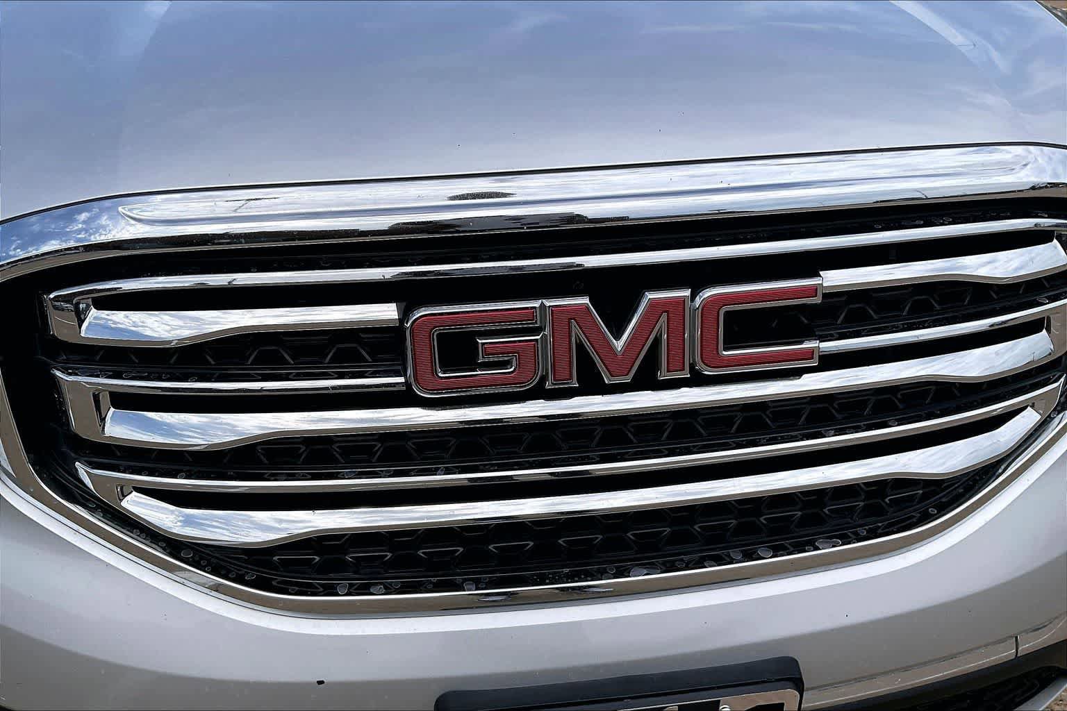 Used 2018 GMC Acadia SLE FWD image 31