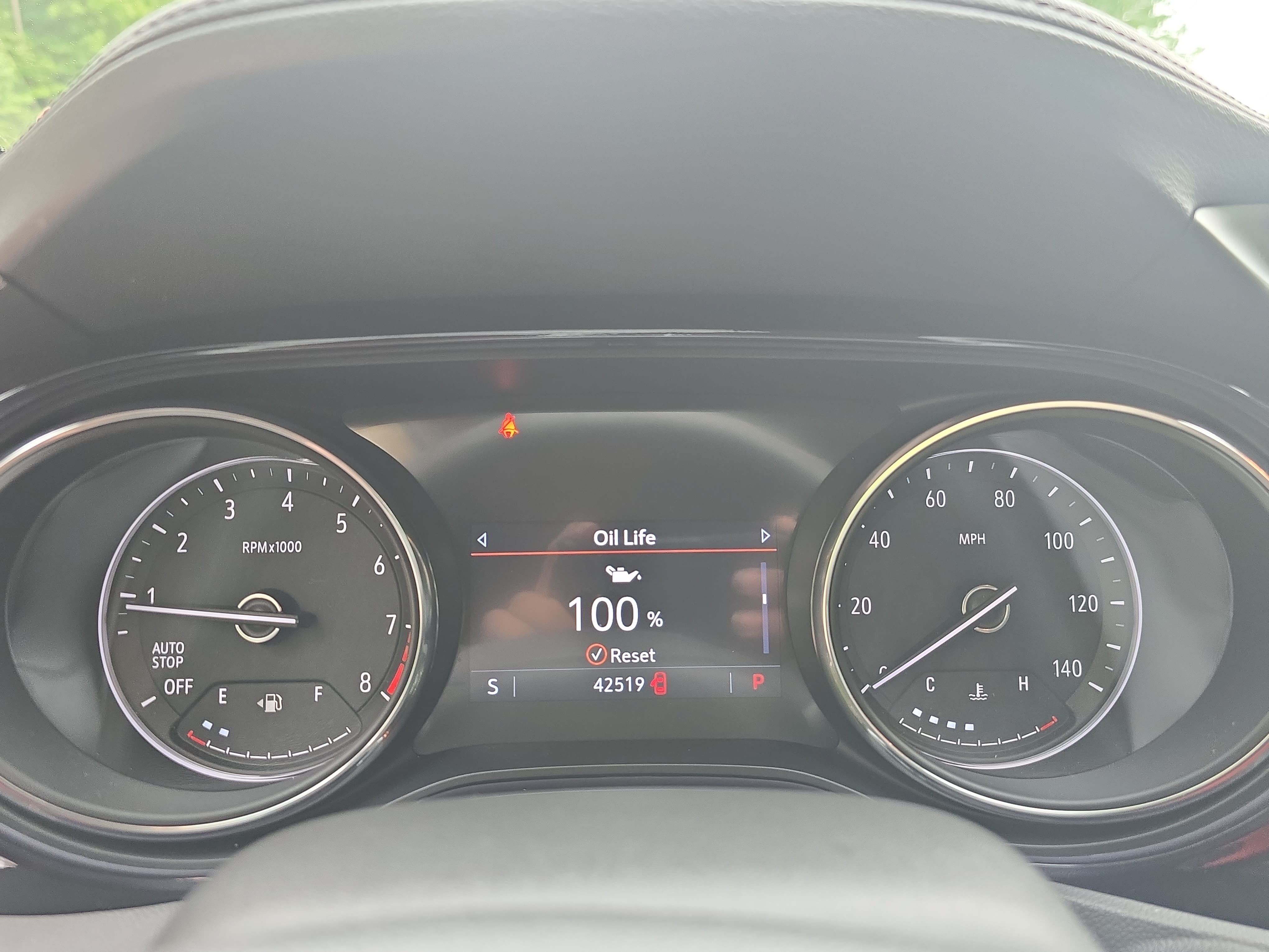 Used 2023 Buick Encore GX Select w/ Sport Touring Package FWD image 18