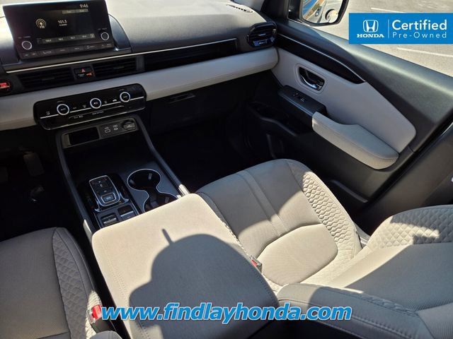 Certified 2023 Honda Pilot LX image 17
