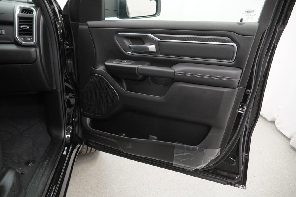 New 2026 RAM 1500 Big Horn w/ Night Edition AWD/4WD image 30
