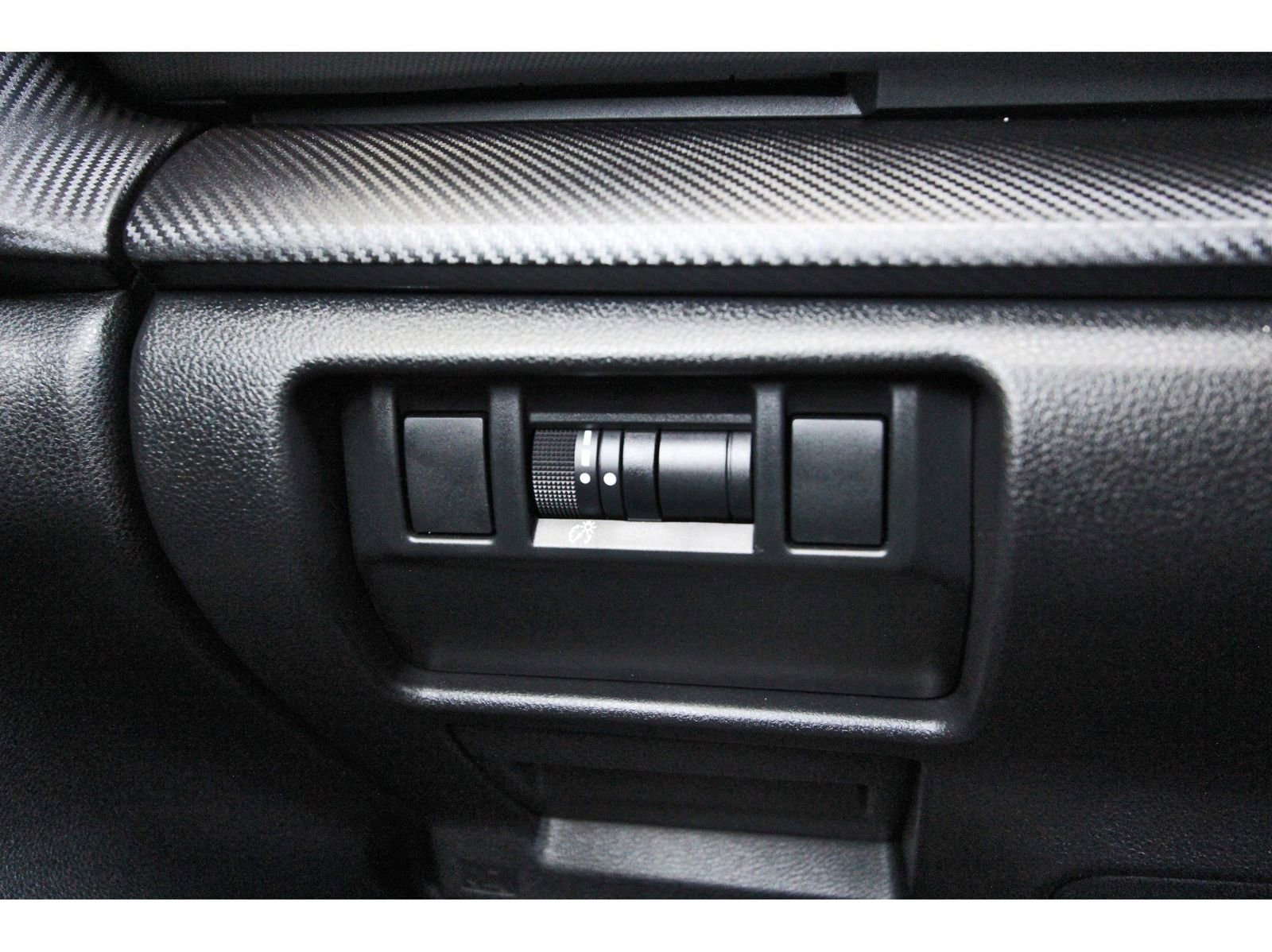 Certified 2024 Subaru Crosstrek 2.5i Limited w/ Crosstrek Mirror Package image 17