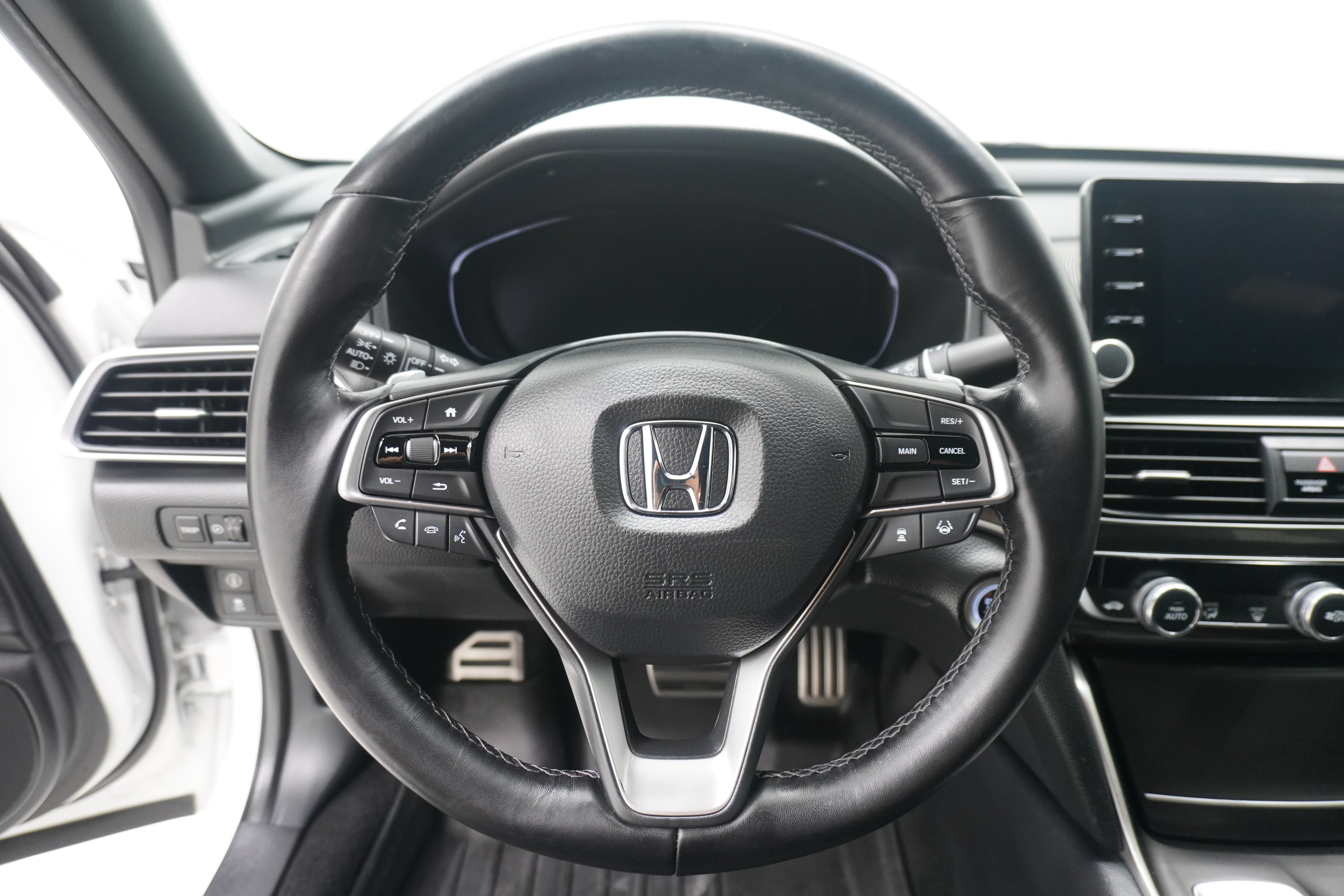 Used 2020 Honda Accord Sport image 14
