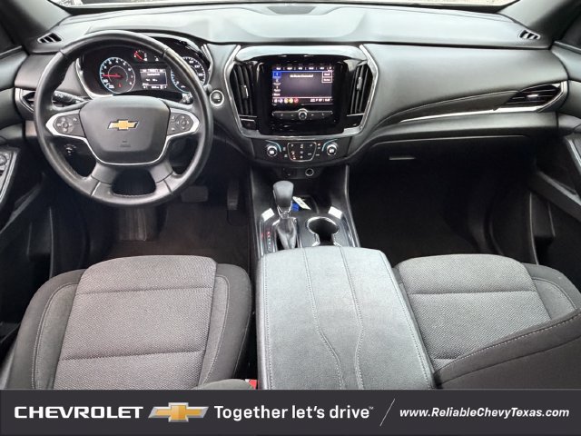 Used 2023 Chevrolet Traverse LT FWD image 11