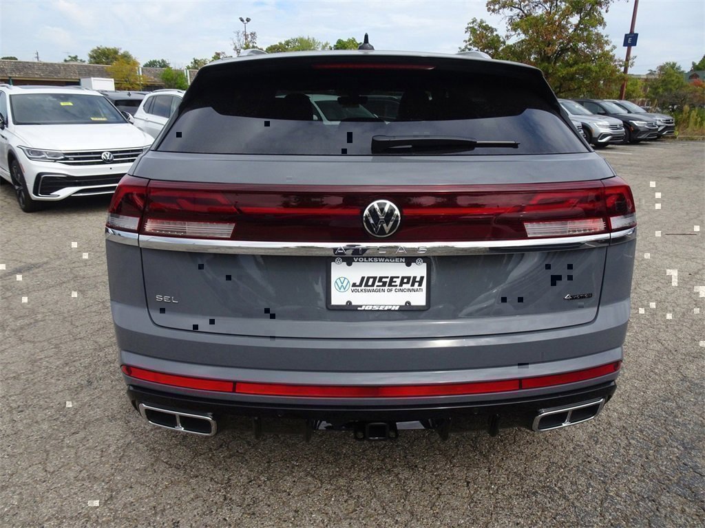 New 2024 Volkswagen Atlas Cross Sport SEL Premium R-Line image 4