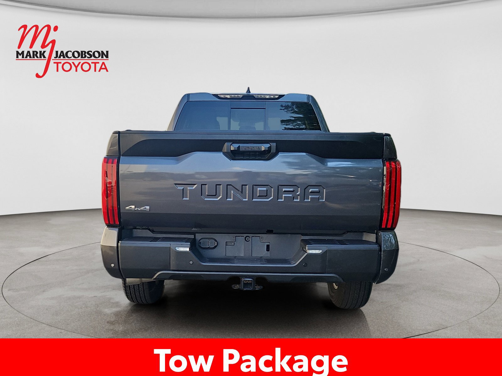 Used 2024 Toyota Tundra SR5 w/ SR5 Premium Package AWD/4WD image 12