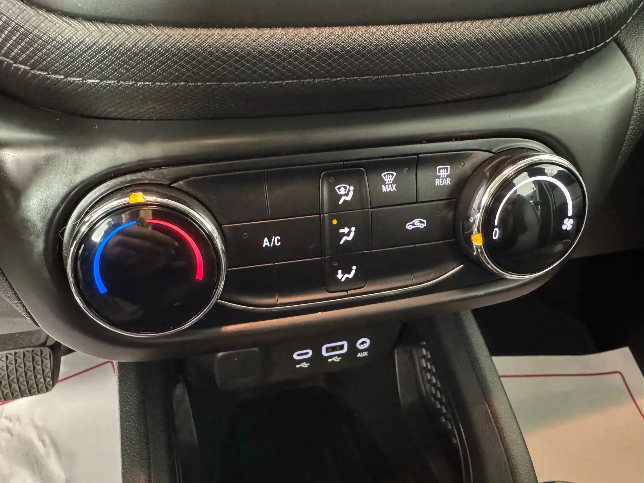 Used 2023 Chevrolet TrailBlazer LS AWD/4WD image 20