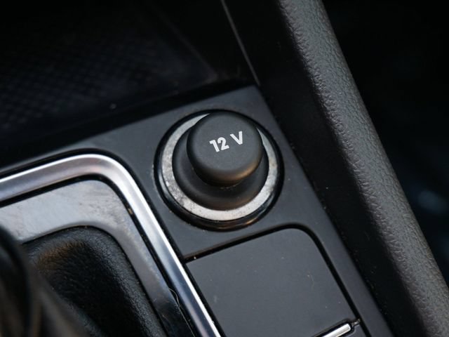 Used 2021 Volkswagen Jetta R-Line FWD image 24
