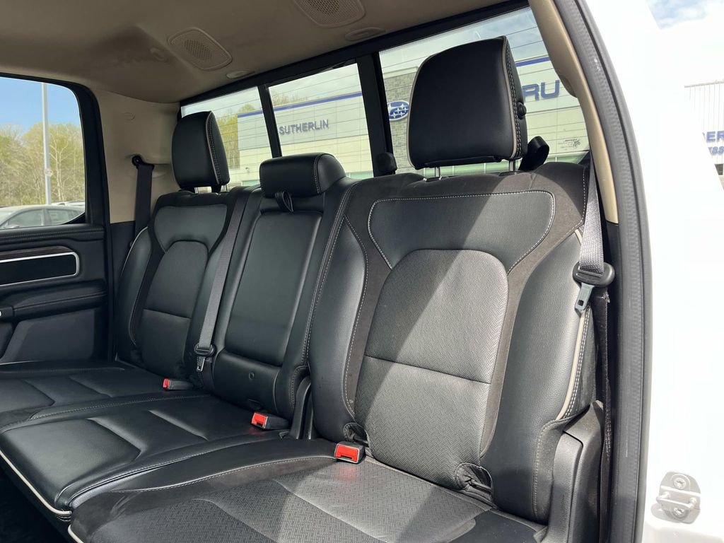 Used 2020 RAM 1500 Laramie w/ Off Road Group AWD/4WD image 21