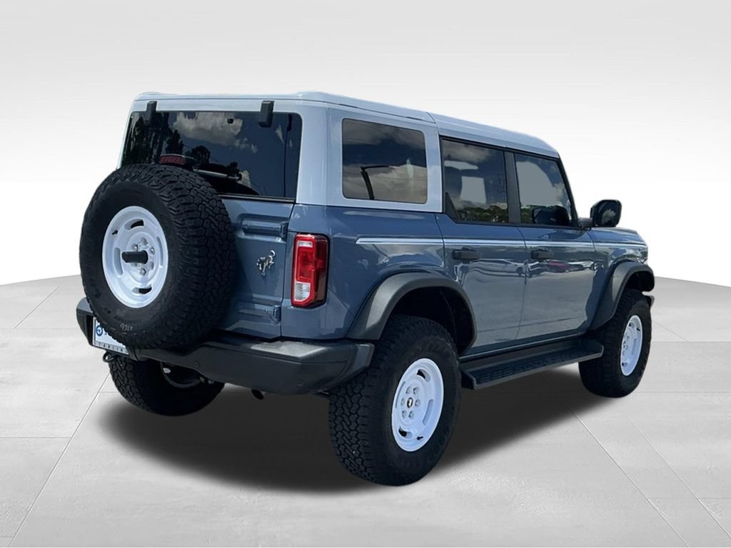 Used 2025 Ford Bronco Heritage Edition AWD/4WD image 9
