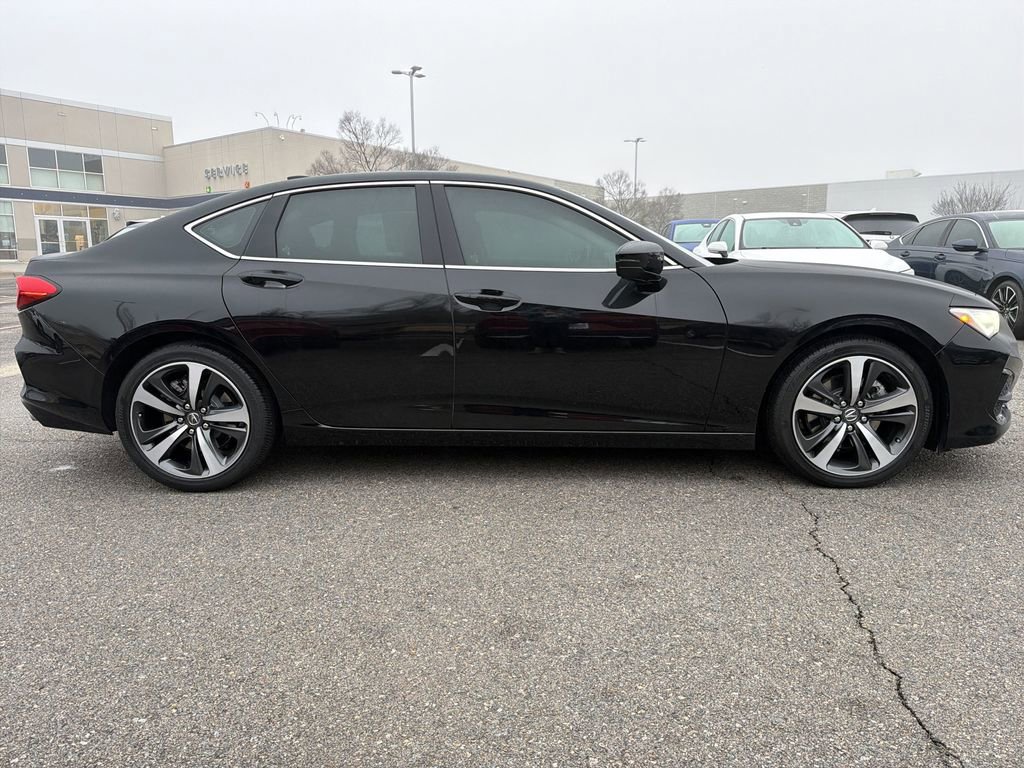 Certified 2025 Acura TLX w/ Technology Package image 2
