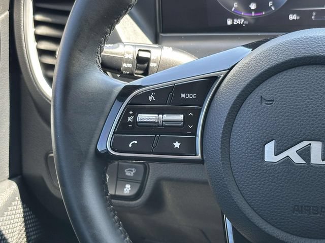 Used 2025 Kia Seltos EX AWD/4WD image 23