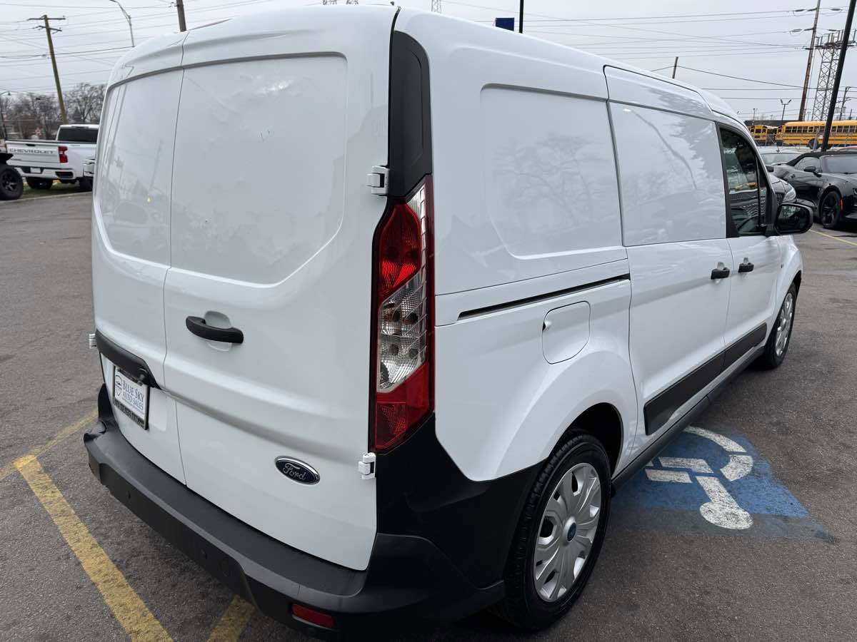 Used 2020 Ford Transit Connect XL image 5