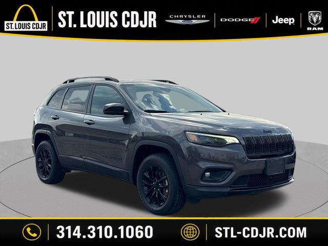 Used 2023 Jeep Cherokee Altitude Lux w/ Lux Elite Package