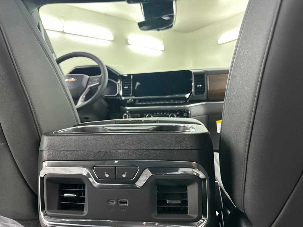 New 2026 Chevrolet Silverado 1500 High Country AWD/4WD image 27
