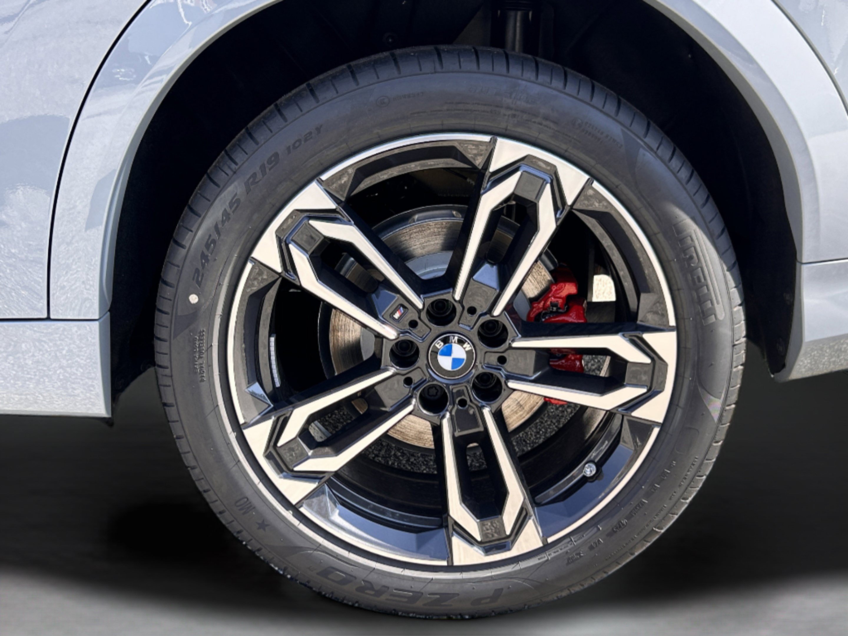 Used 2026 BMW X2 xDrive28i w/ Technology Package AWD/4WD image 36