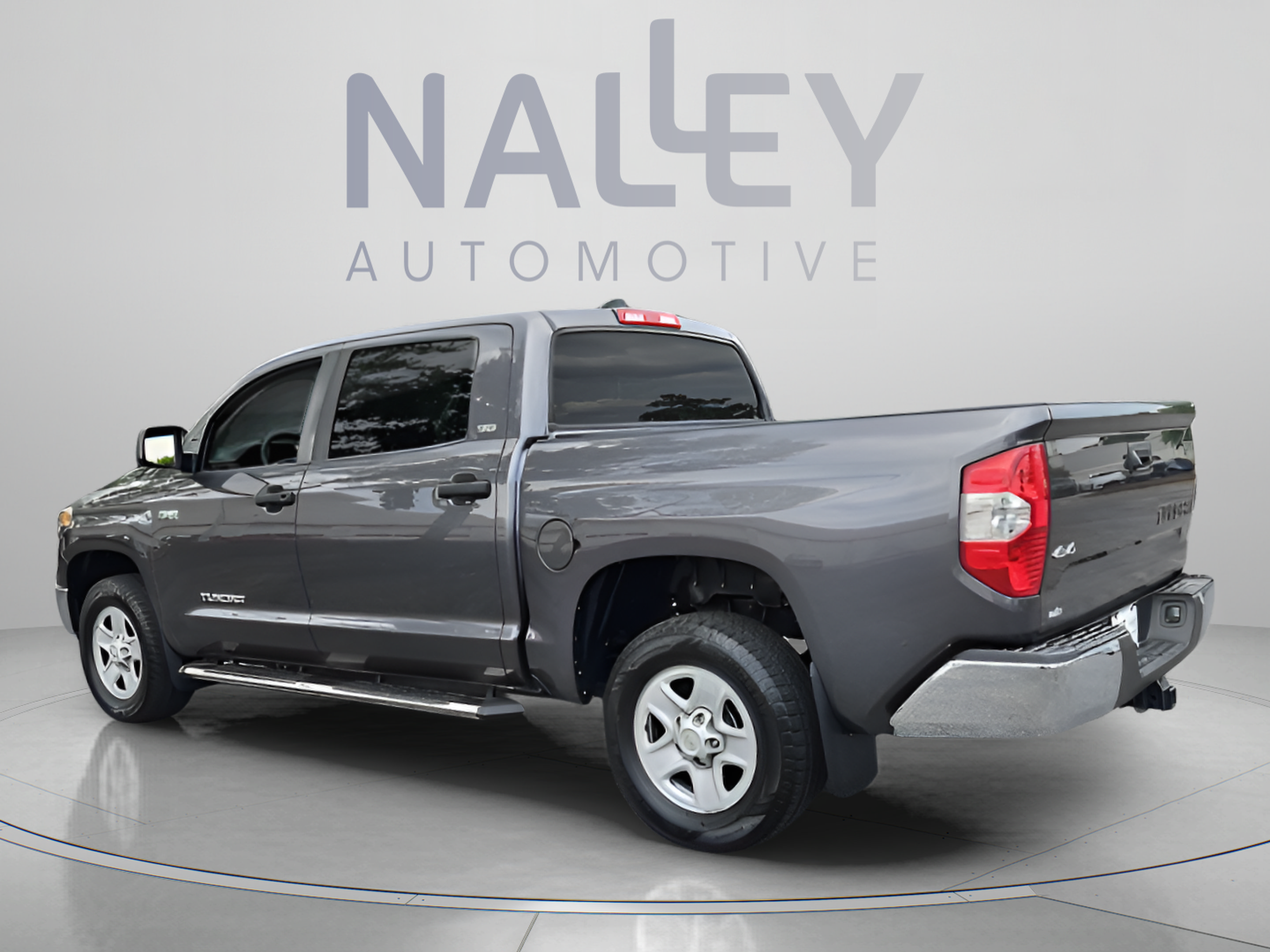 Certified 2020 Toyota Tundra SR5 AWD/4WD image 3