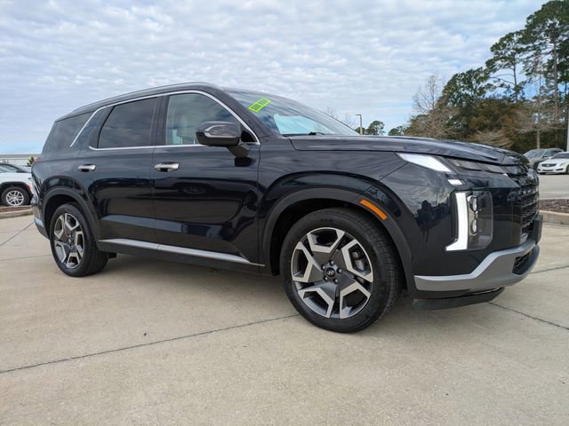 Used 2024 Hyundai Palisade Limited image 2