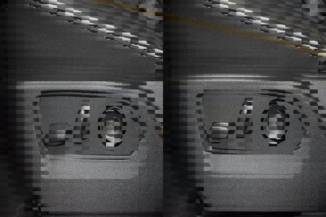 New 2026 Chevrolet Suburban Premier image 41