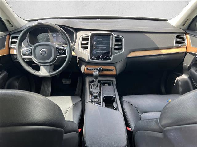 Used 2021 Volvo XC90 T6 Momentum image 20