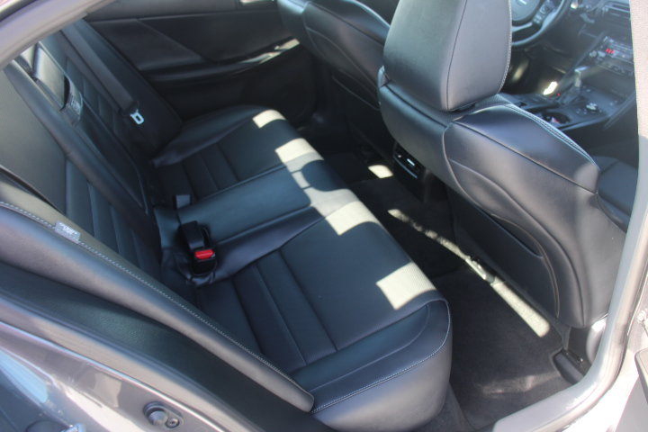 Used 2025 Lexus IS 350 F Sport RWD image 17