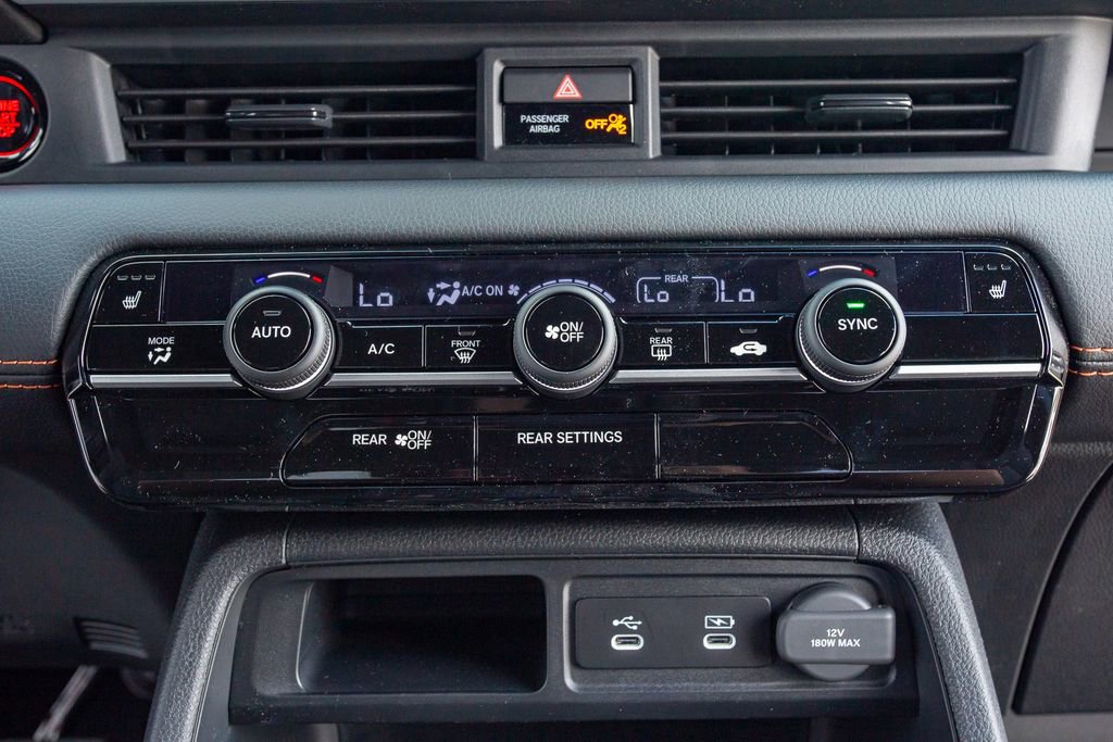 New 2026 Honda Pilot Sport image 21