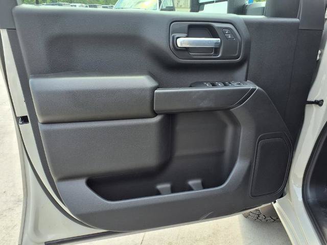 New 2026 Chevrolet Silverado 2500 Custom w/ Custom Value Package AWD/4WD image 14