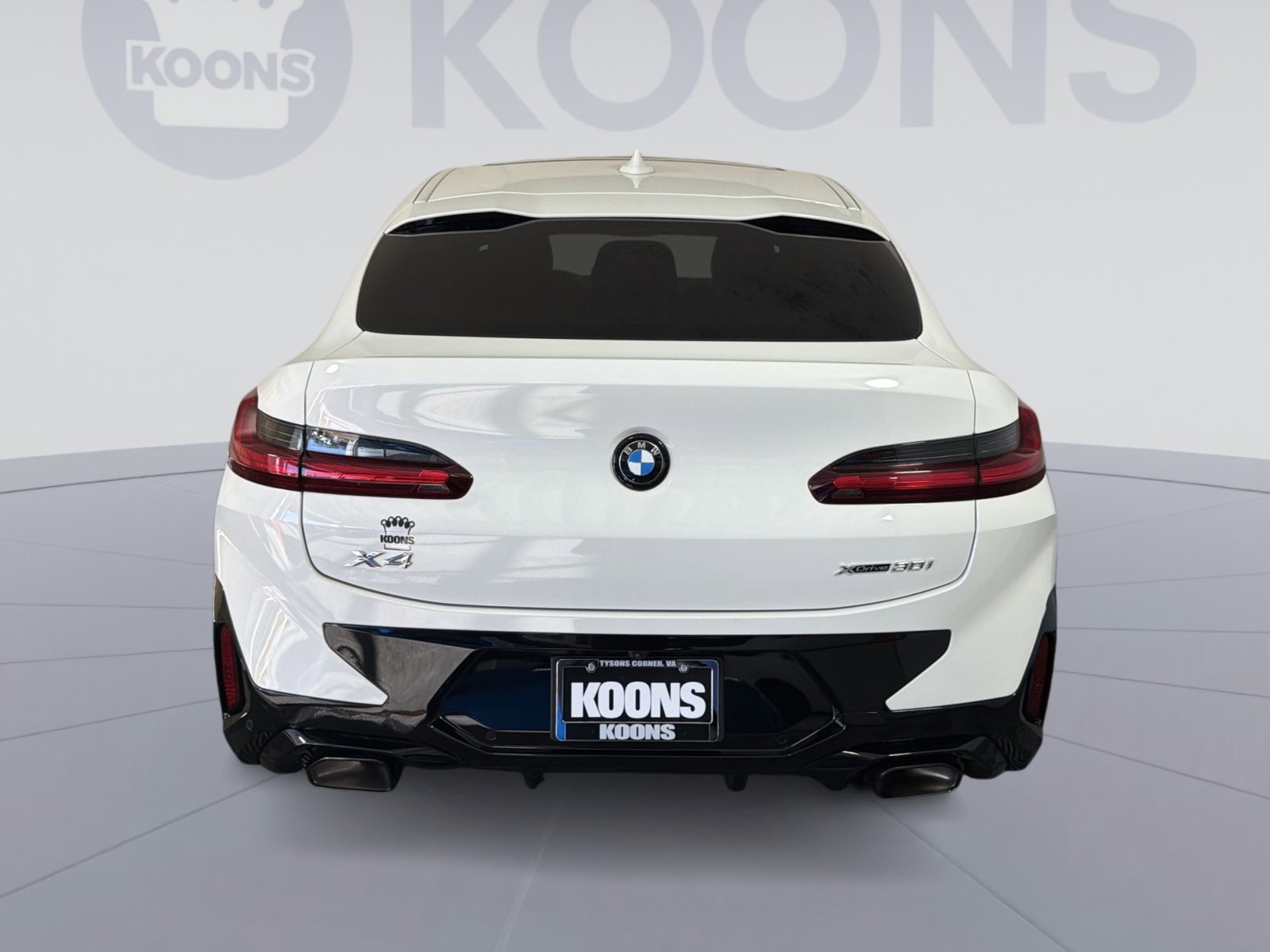 Used 2025 BMW X4 xDrive30i w/ Premium Package image 5