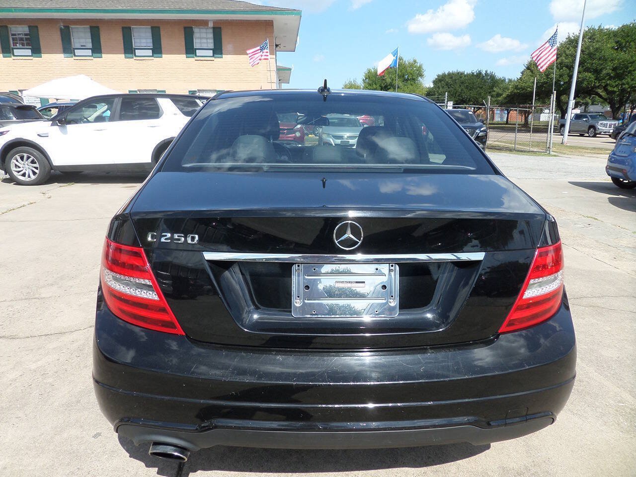 Used 2012 Mercedes-Benz C 250 Sedan image 7
