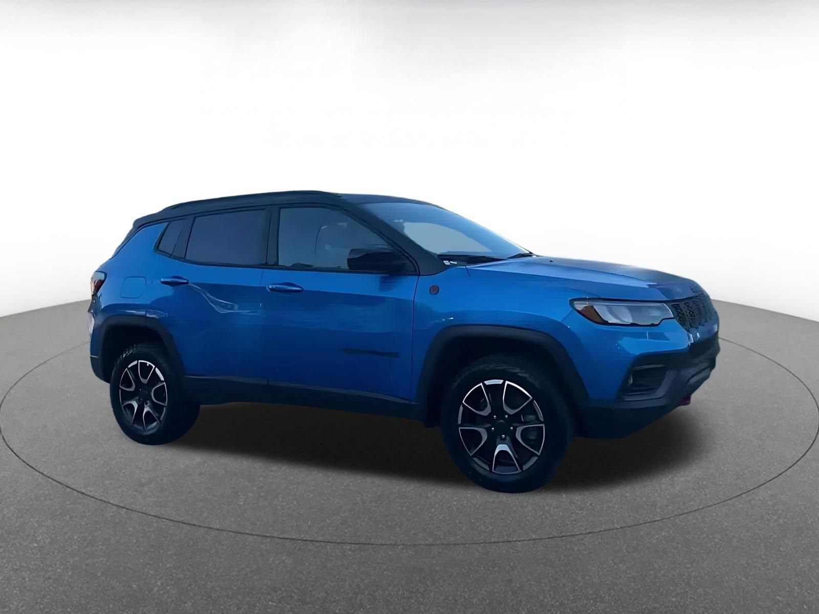 Used 2025 Jeep Compass Trailhawk AWD/4WD video 2