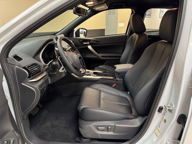 New 2025 Mitsubishi Eclipse Cross SEL image 8