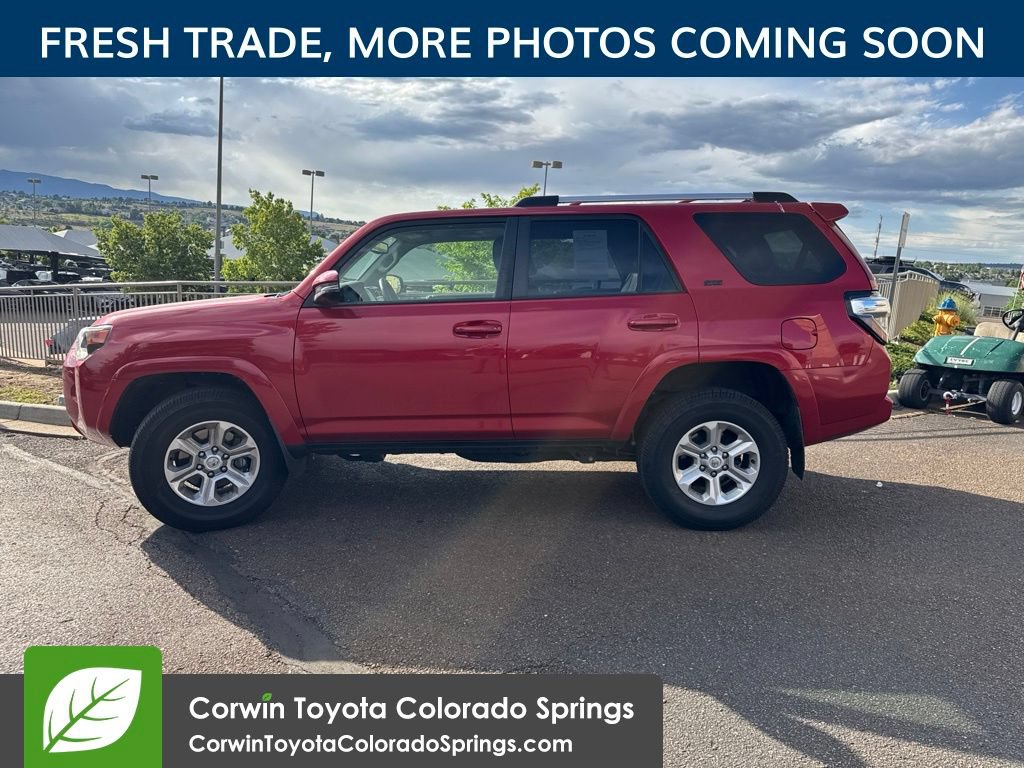 Used 2023 Toyota 4Runner SR5 Premium w/ SR5 Premium Package AWD/4WD image 6