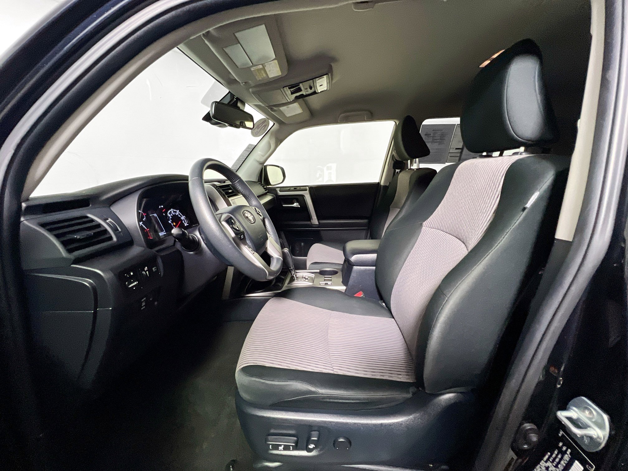 Used 2024 Toyota 4Runner SR5 image 14