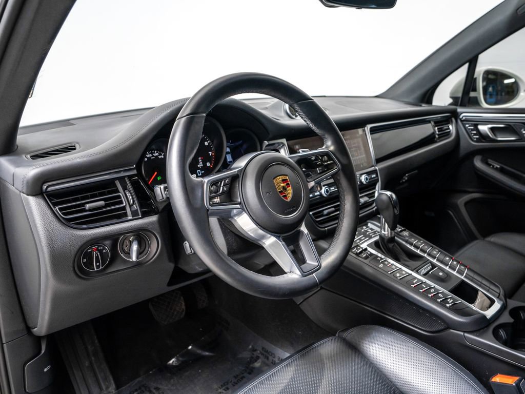 Used 2021 Porsche Macan GTS AWD/4WD image 13