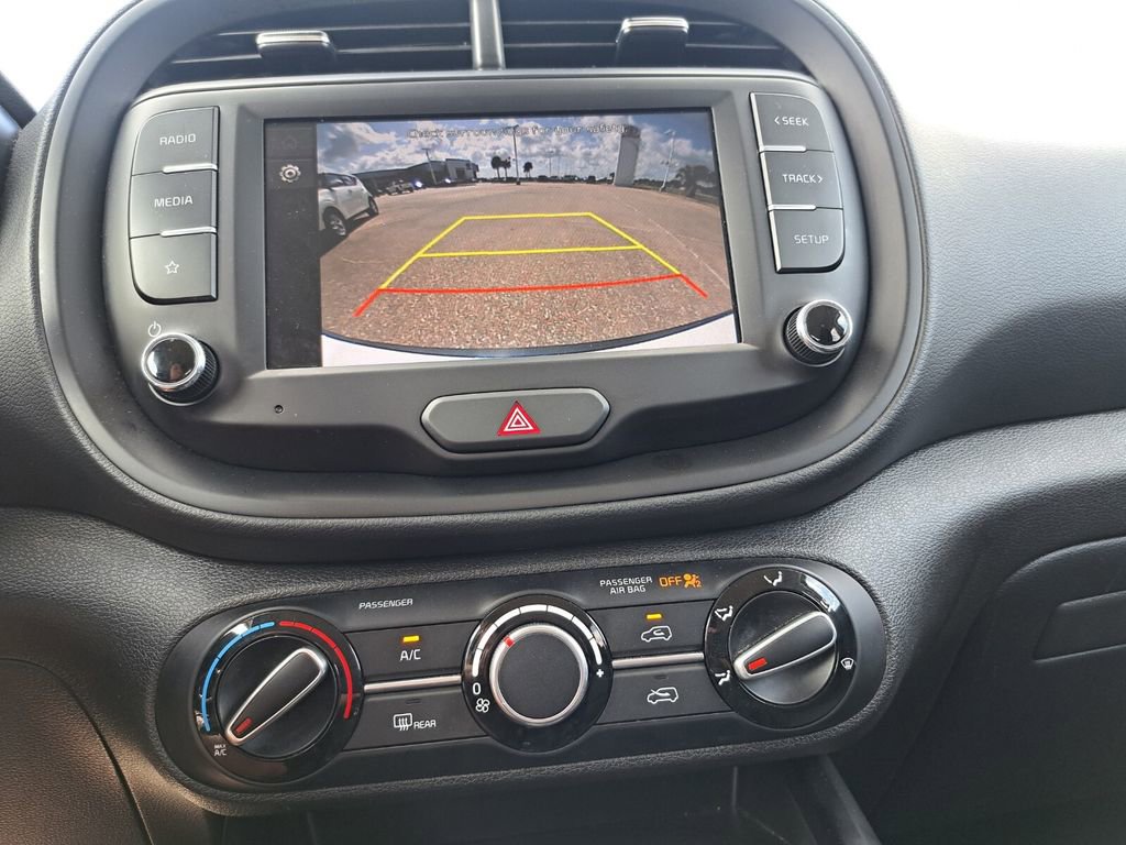 Used 2025 Kia Soul LX w/ LX Technology Package image 10