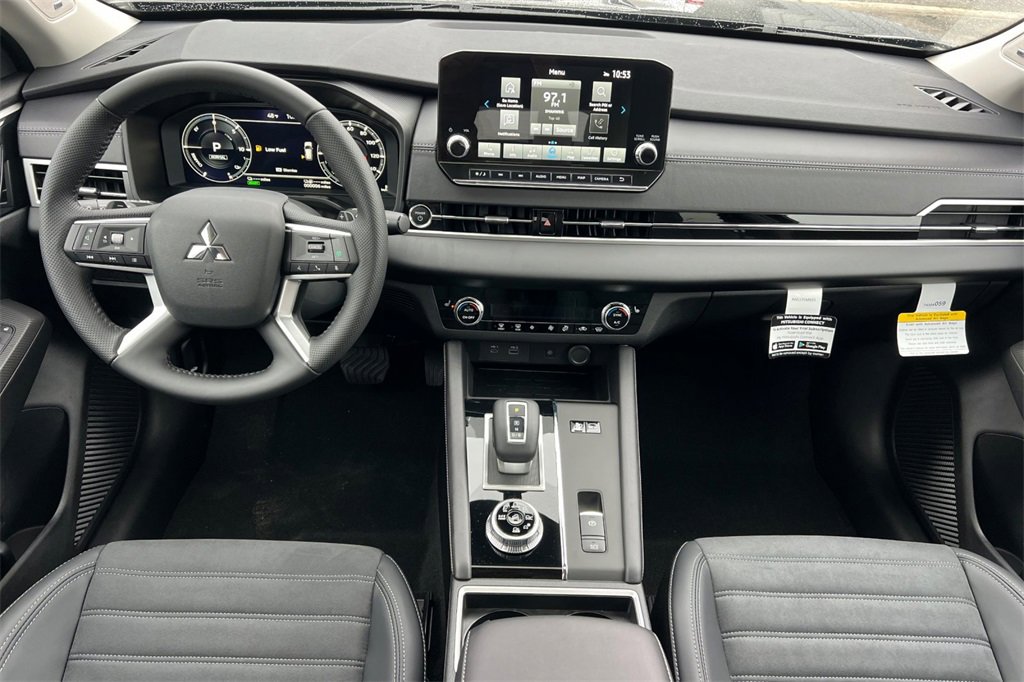 New 2025 Mitsubishi Outlander SE image 14