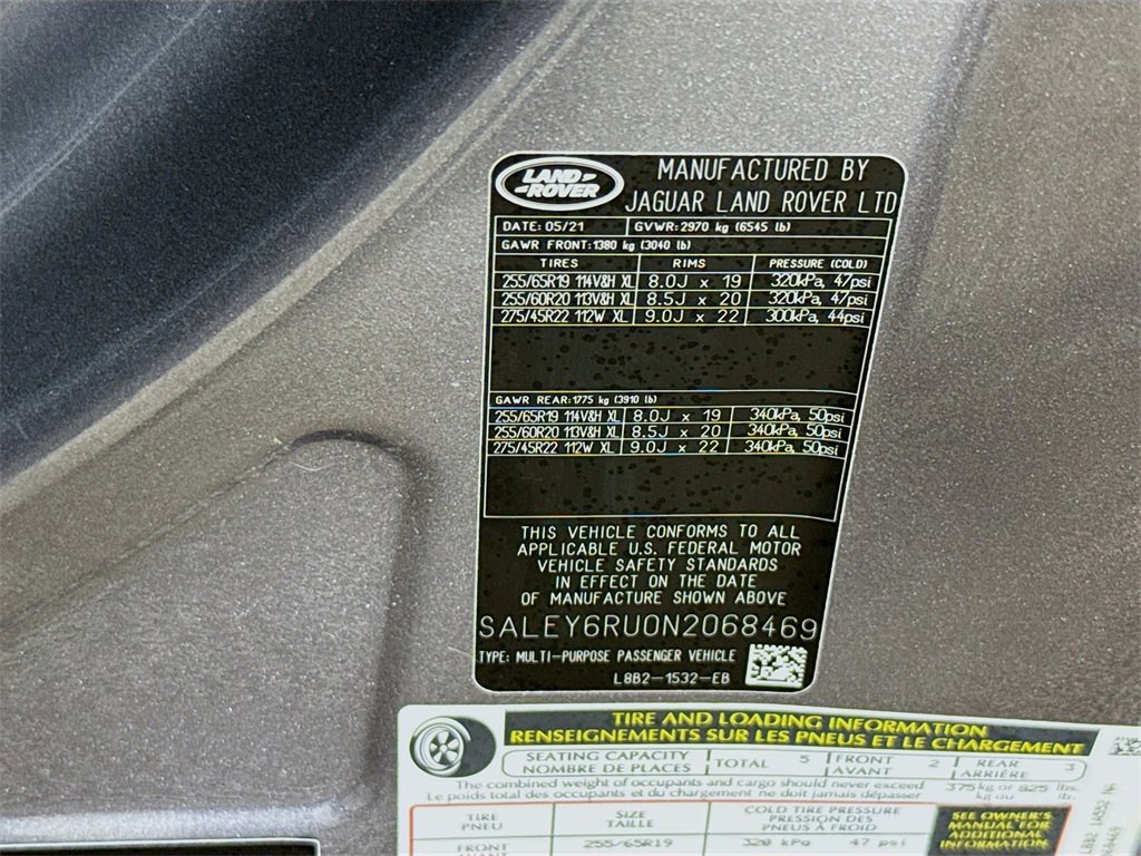 Used 2022 Land Rover Defender 90 X-Dynamic S image 36