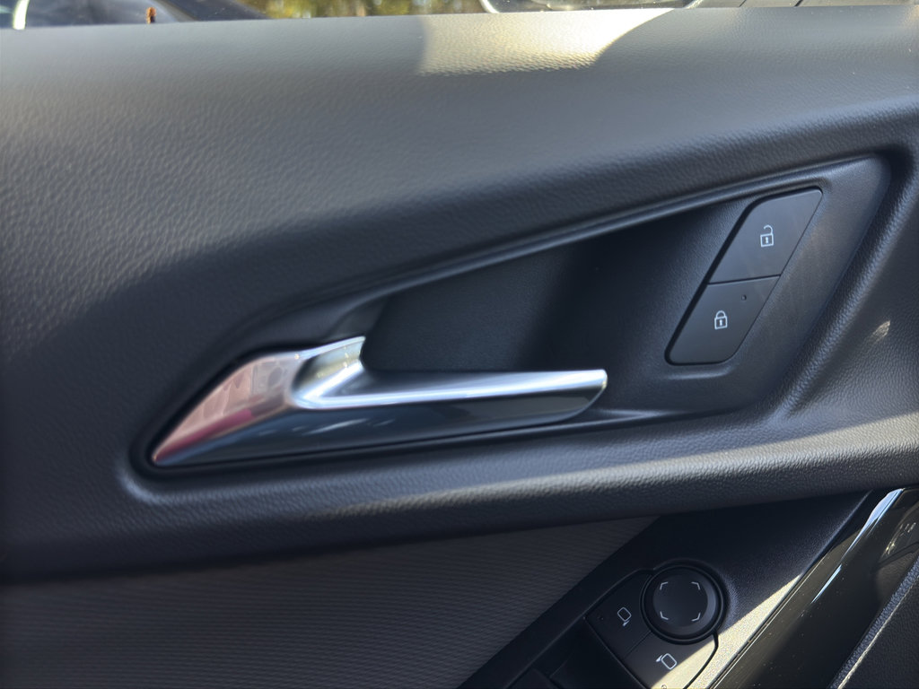 New 2026 Chevrolet Equinox LT w/ Convenience Package II image 26