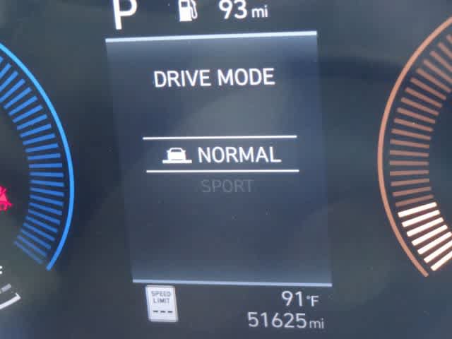 Used 2024 Hyundai Kona SEL FWD image 32