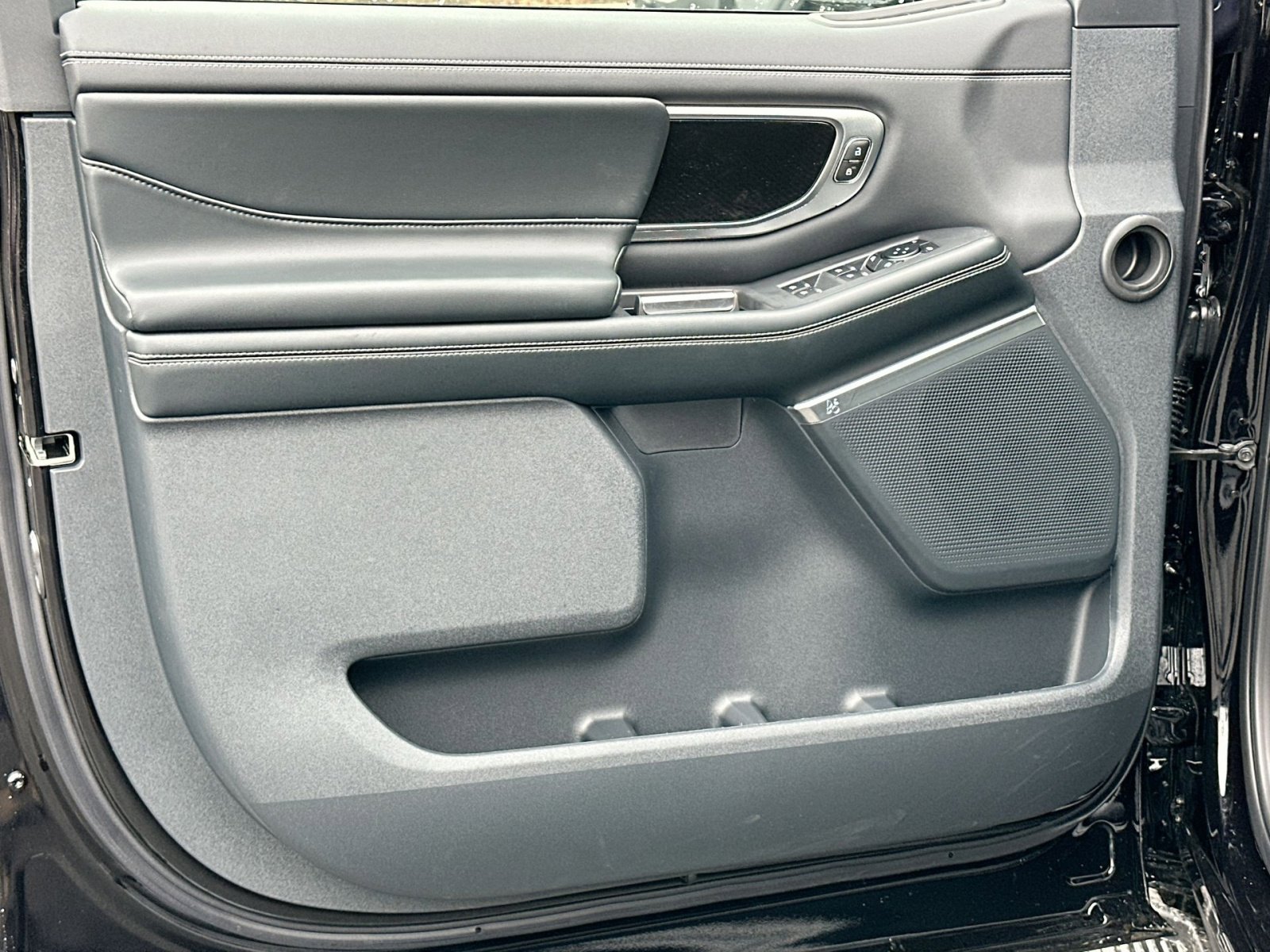 New 2026 Ford Expedition Max Platinum w/ Stealth Appearance Package image 13