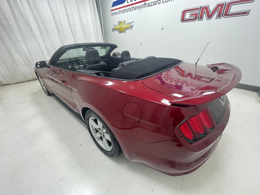 Used 2017 Ford Mustang Convertible RWD image 15