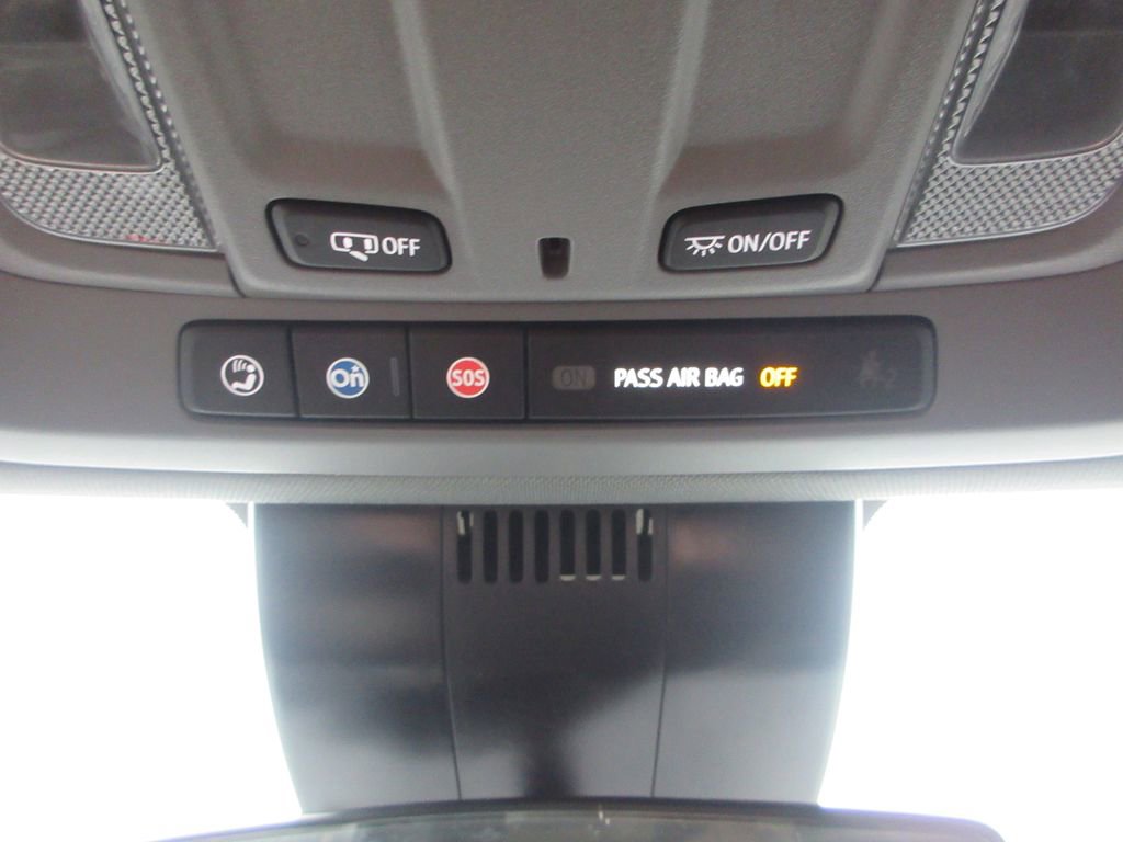 Certified 2024 Chevrolet Silverado 1500 Custom w/ Turbomax Blackout Package image 30