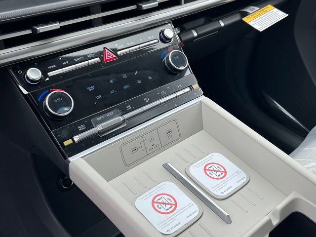 New 2026 Hyundai Santa Fe SE image 22