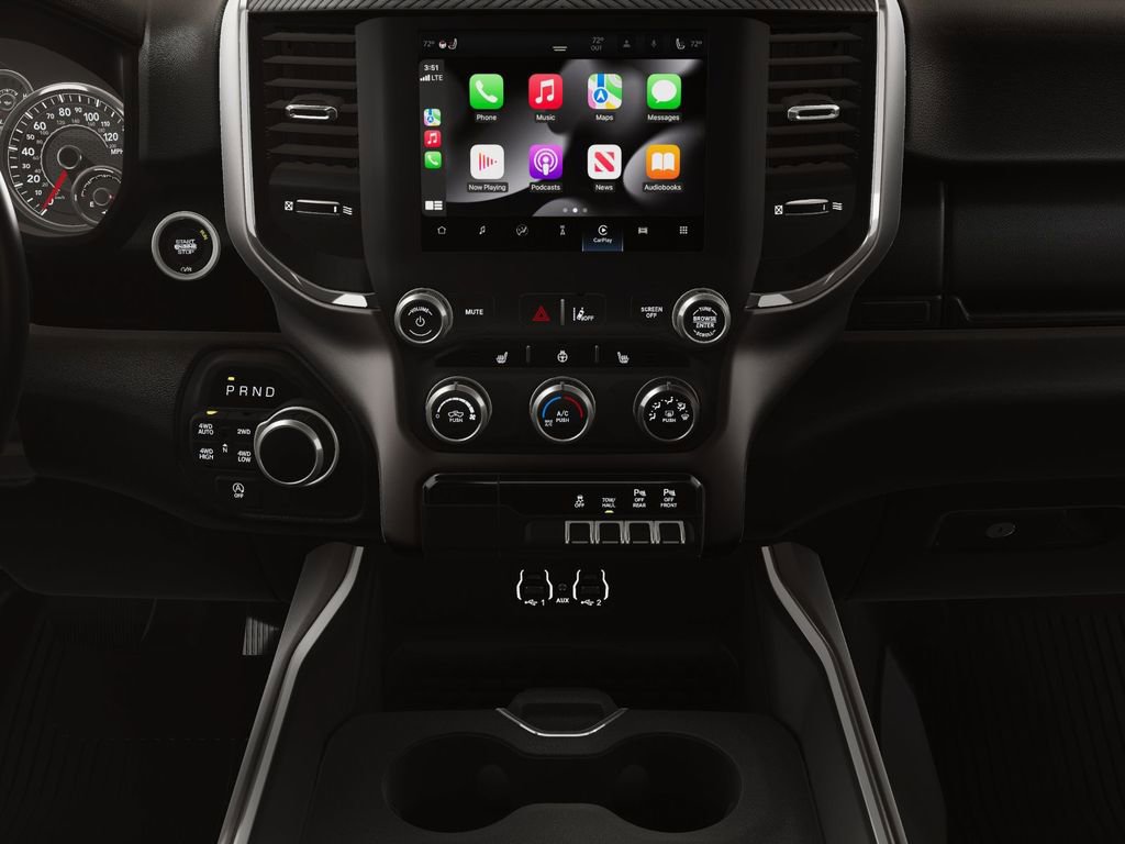 New 2026 RAM 1500 4x4 Crew Cab image 27