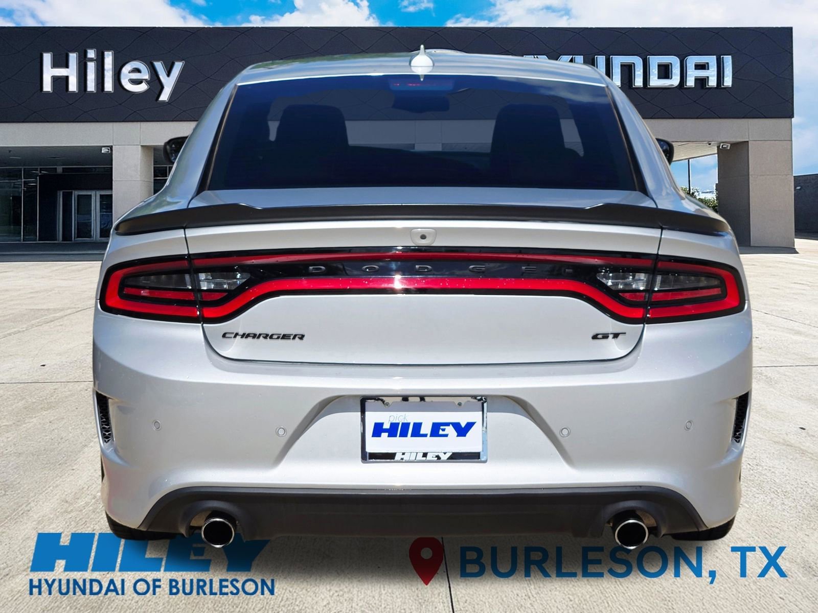 Used 2023 Dodge Charger GT w/ Plus Group image 5